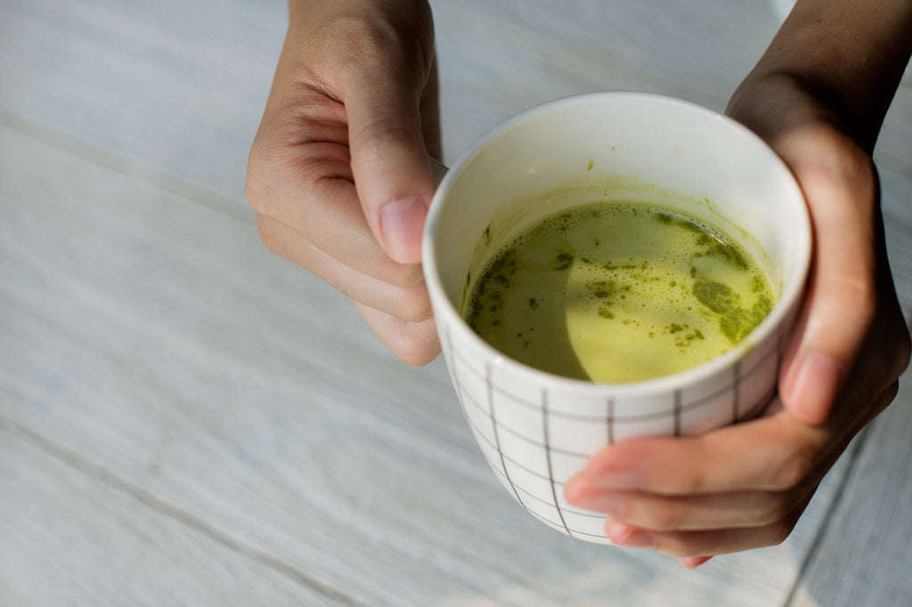 Matcha en ayunas: ¿Beneficio real o solo una moda?